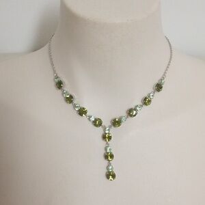 Green crystal necklace